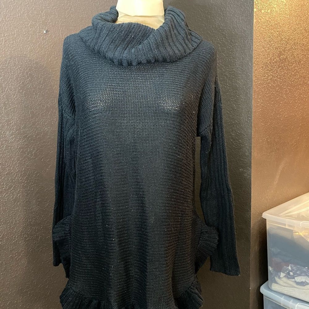 Alya Black loose knit shirt tail hem Hi-Lo‎ cowl neck ruffle hem tunic sweater